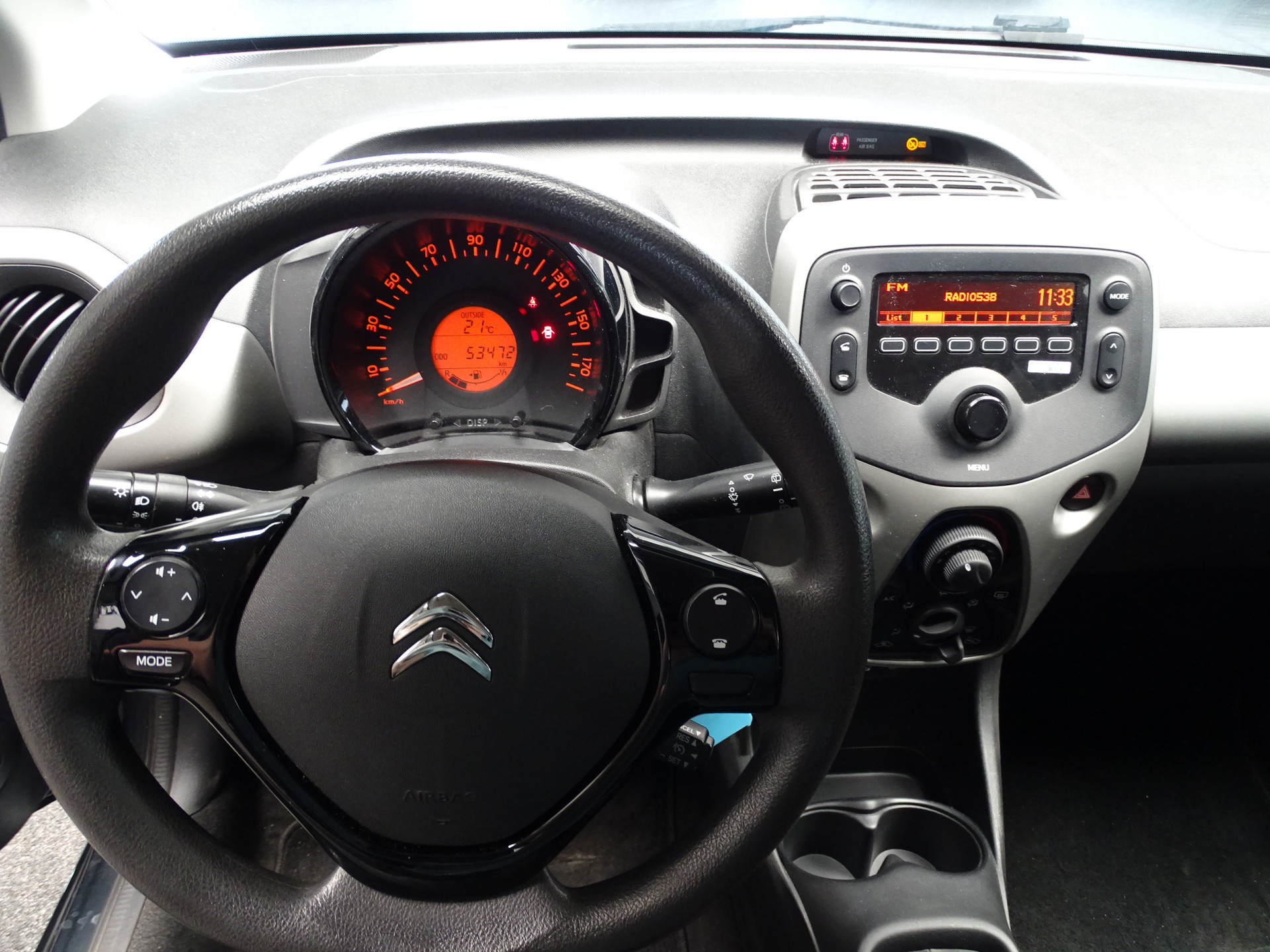 30725040-9.jpg