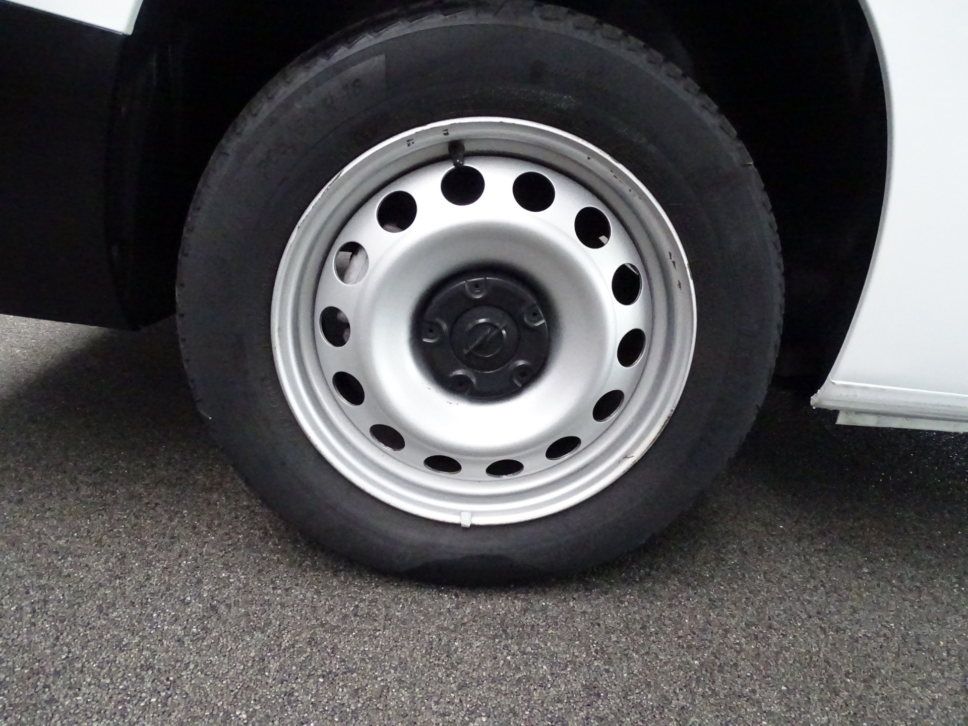 44338831-27.jpg