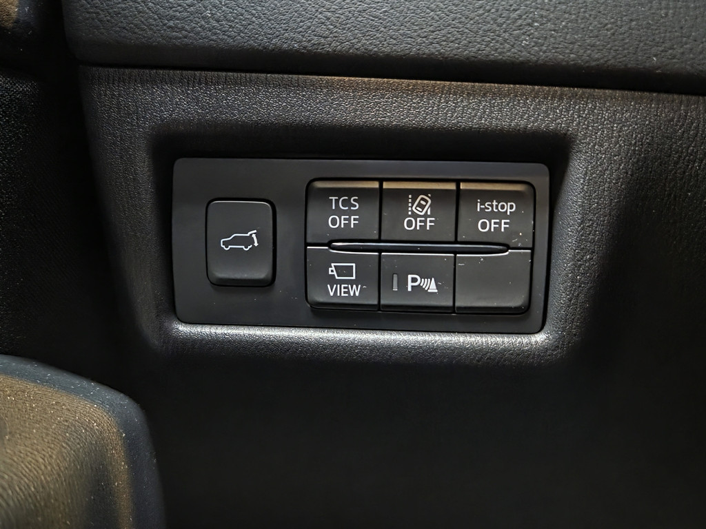 49988871-24.jpg