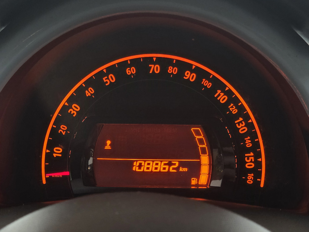 56686604-20.jpg