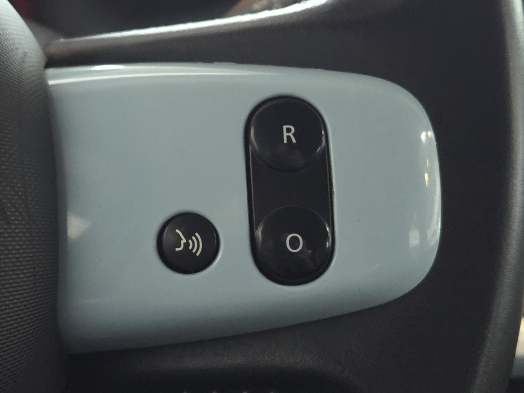 56686604-22.jpg